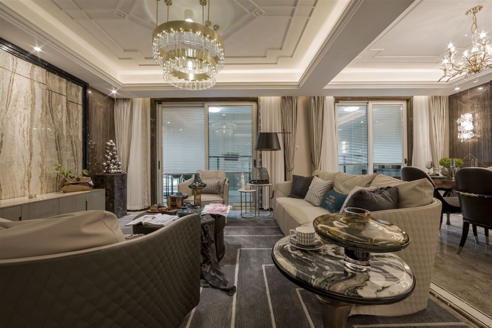 佛山市金地&middot;中南&middot;新城大境輕奢風格四居室裝修案例