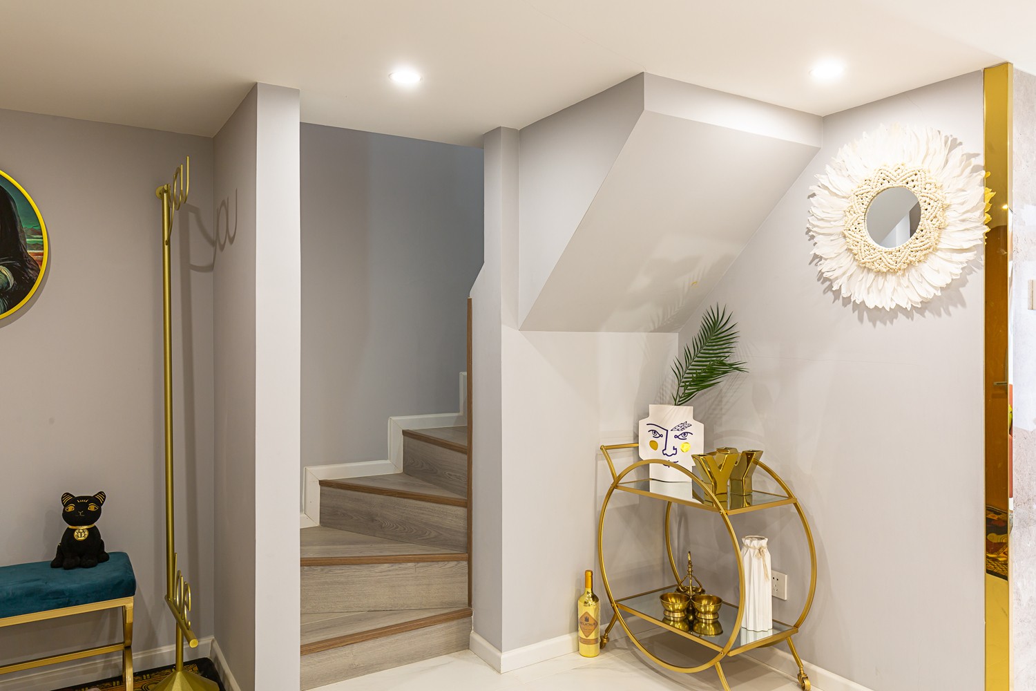 輕奢高級灰風格家裝設計室內裝修效果圖-玄關 輕奢高級灰風格家裝設計室內裝修效果圖-玄關