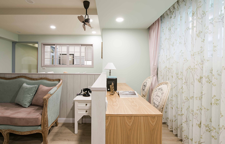 法式鄉村風格家裝設計室內裝修效果圖-陽臺 法式鄉村風格家裝設計室內裝修效果圖-陽臺