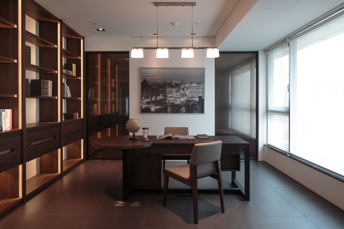 裝修案例現代輕奢風格室內裝修效果圖-書房 裝修案例現代輕奢風格室內裝修效果圖-書房