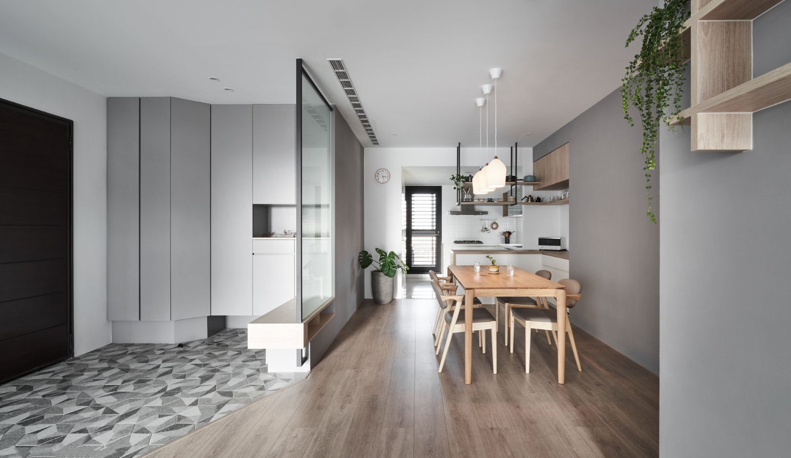 裝修案例現代簡約風格室內裝修效果圖-玄關 裝修案例現代簡約風格室內裝修效果圖-玄關