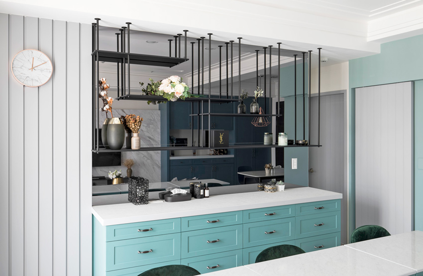 法式輕奢風(fēng)格家裝設(shè)計(jì)室內(nèi)裝修效果圖-餐邊柜 法式輕奢風(fēng)格家裝設(shè)計(jì)室內(nèi)裝修效果圖-餐邊柜