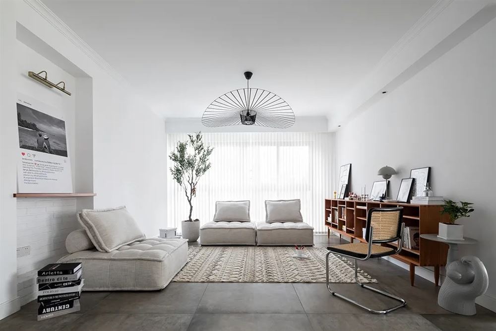 廣州市淘金家園北歐風格三居室裝修案例