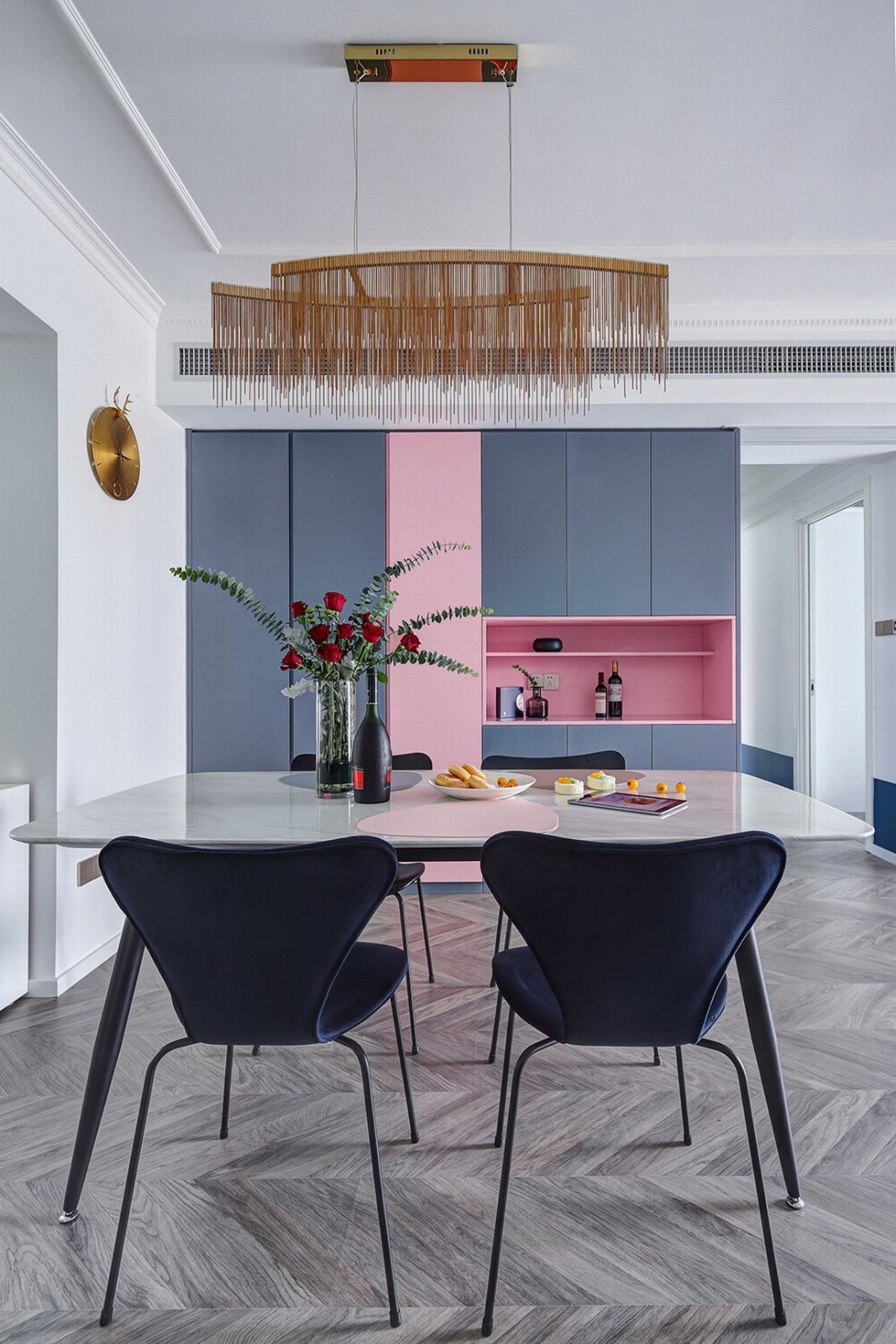 法式風(fēng)格家裝設(shè)計(jì)室內(nèi)裝修效果圖-餐廳 法式風(fēng)格家裝設(shè)計(jì)室內(nèi)裝修效果圖-餐廳