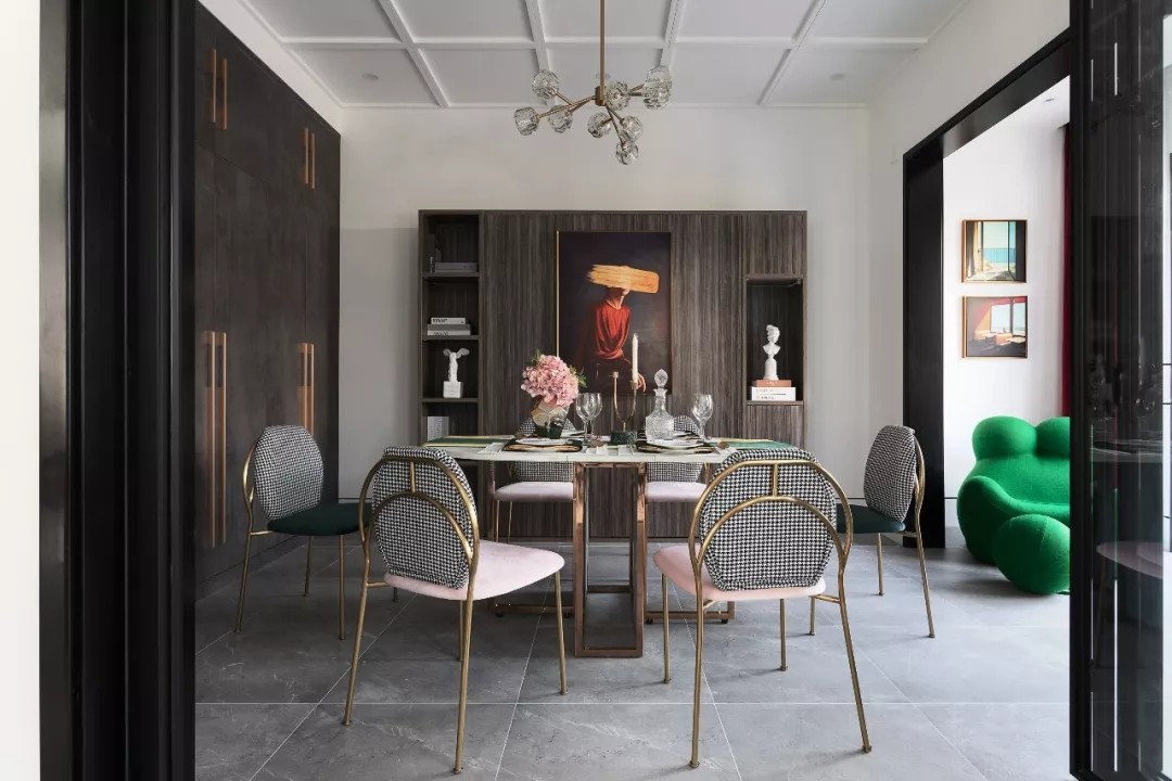 裝修公司輕奢風(fēng)格別墅裝修效果圖-餐廳 裝修公司輕奢風(fēng)格別墅裝修效果圖-餐廳