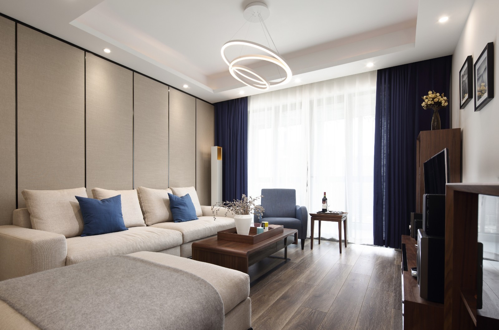 裝修案例新中式風(fēng)格室內(nèi)裝修效果圖-客廳 裝修案例新中式風(fēng)格室內(nèi)裝修效果圖-客廳