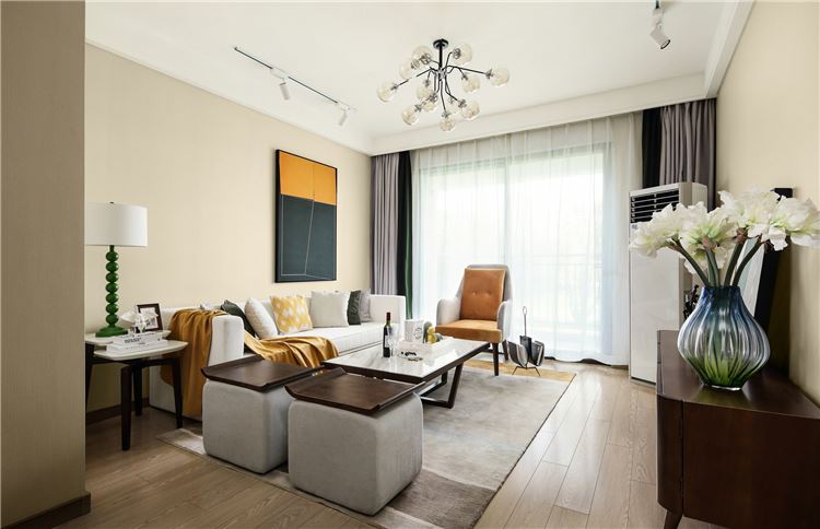 江門市百盈御泉灣輕奢風格三居室裝修案例