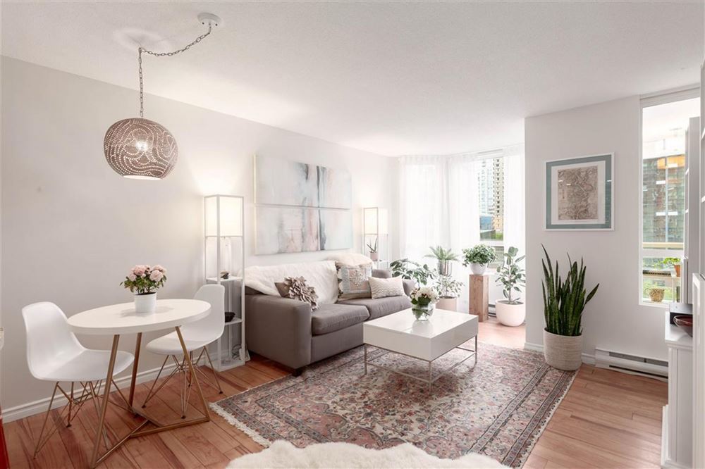 廣州市中海康城現代簡約風格二居室裝修案例