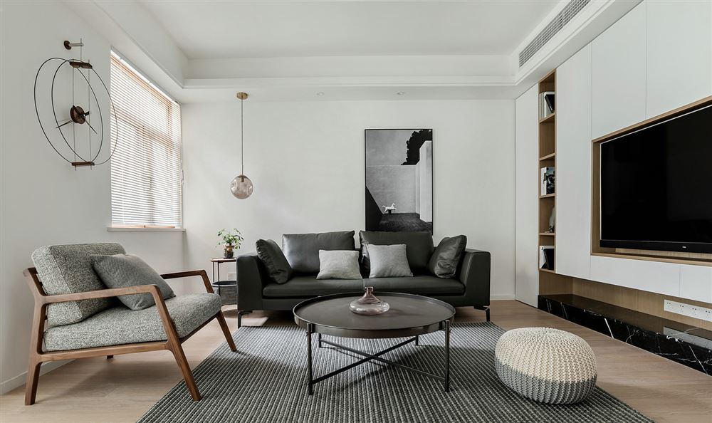 惠州市中信水岸城現(xiàn)代簡約風格三居室裝修案例