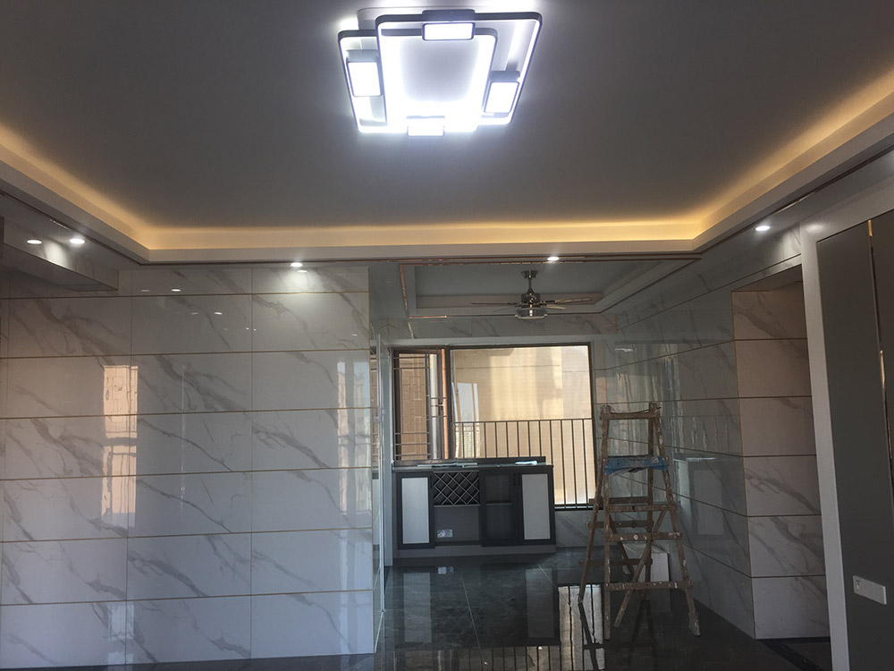 現代簡約風格室內裝修設計效果圖-龍光水悅熙園三居145平米-室內裝修設計客廳 現代簡約風格室內裝修設計效果圖-龍光水悅熙園三居145平米-室內裝修設計客廳