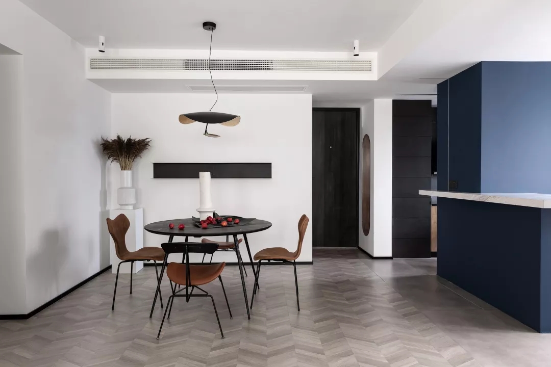 裝修案例現(xiàn)代風(fēng)格室內(nèi)裝修效果圖-餐廳 裝修案例現(xiàn)代風(fēng)格室內(nèi)裝修效果圖-餐廳