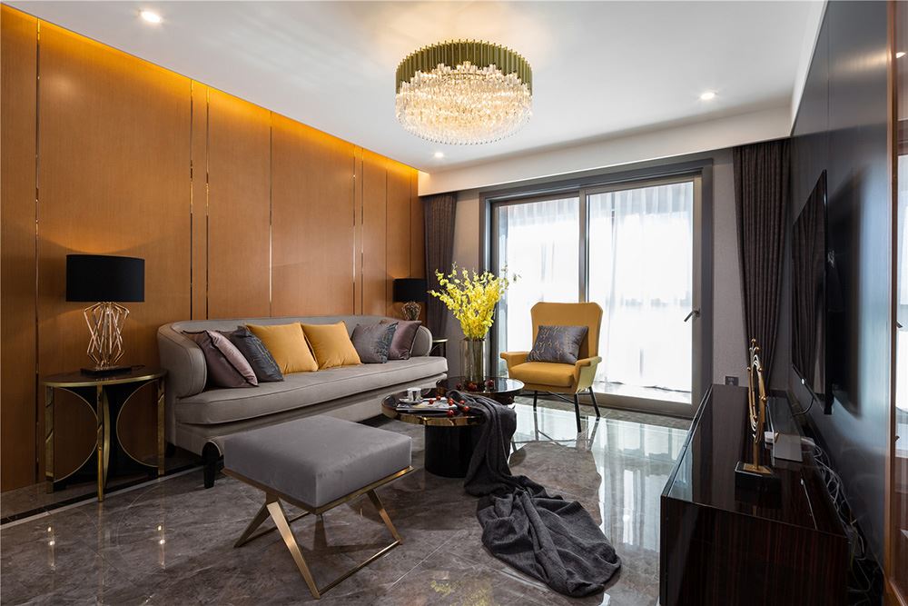 南寧市龍基傳媒星城輕奢風(fēng)格三居室裝修案例