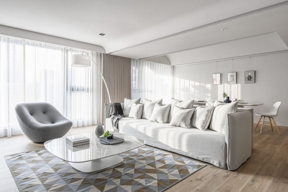 江門市保利中央公園現代簡約風格三居室裝修案例