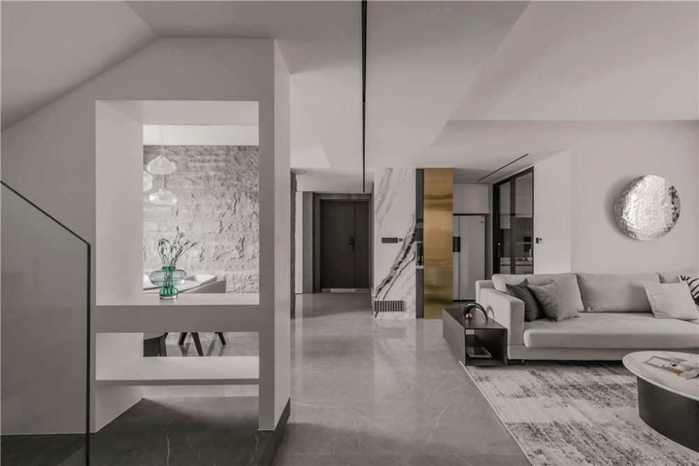 湛江市敏捷.瓏玥臺(tái)輕奢風(fēng)格別墅裝修案例