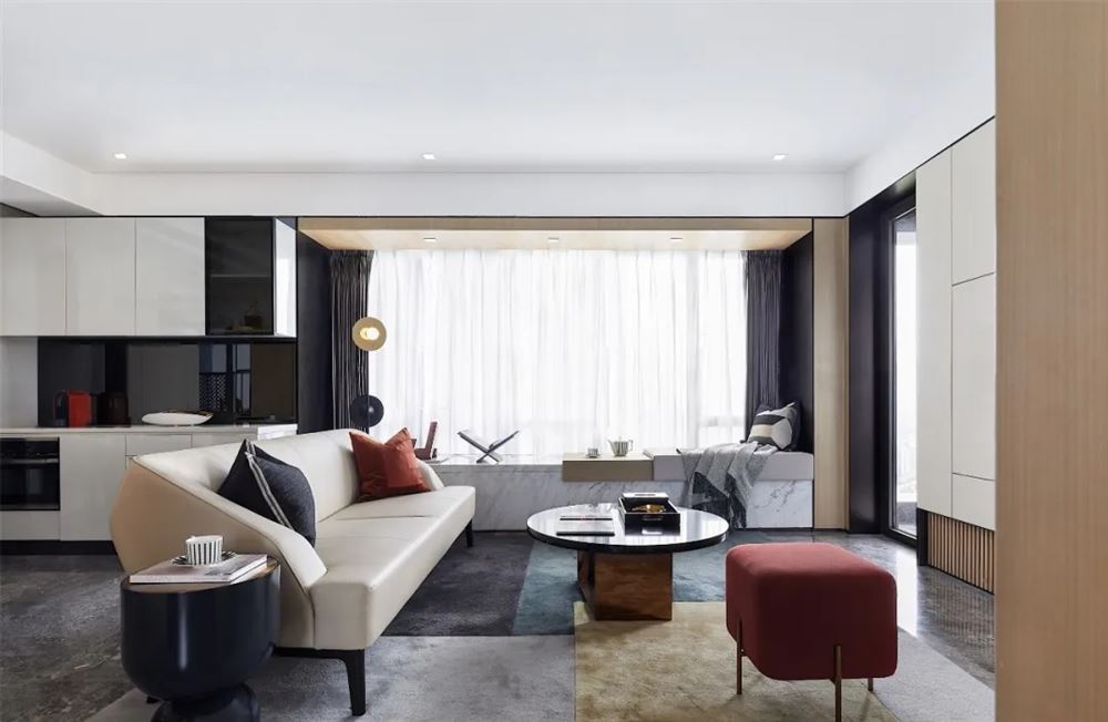 佛山市恒大山湖郡輕奢風格四居室裝修案例