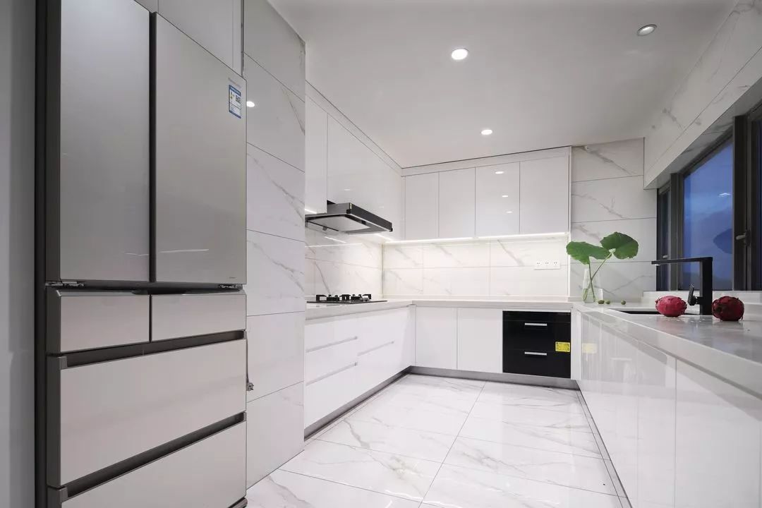 裝修公司北歐簡約風(fēng)格室內(nèi)裝修效果圖-廚房 裝修公司北歐簡約風(fēng)格室內(nèi)裝修效果圖-廚房