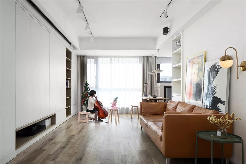 廣州市金碧花園北歐風(fēng)格三居室裝修案例