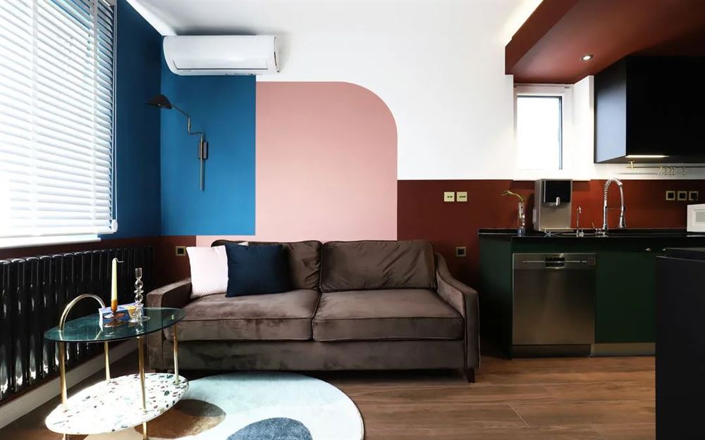 昭通市福都大廈現代風格三居室裝修案例