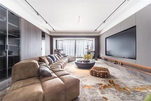 海口市濱江帝景輕奢風(fēng)格四居室裝修案例