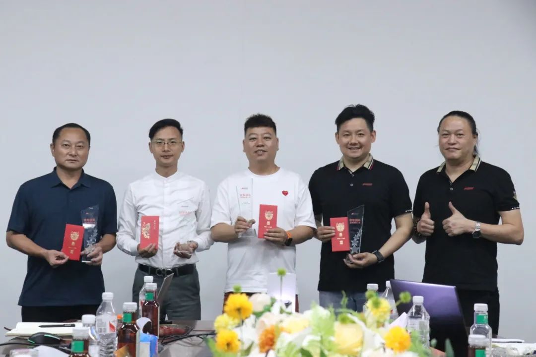 17, 3eede7f91bb0677d01854ebd89cff6cb.jpg