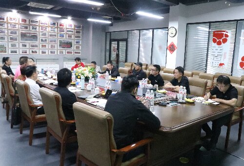 名匠裝飾（集團）2025年第四季度經營擴大會議勝利召開